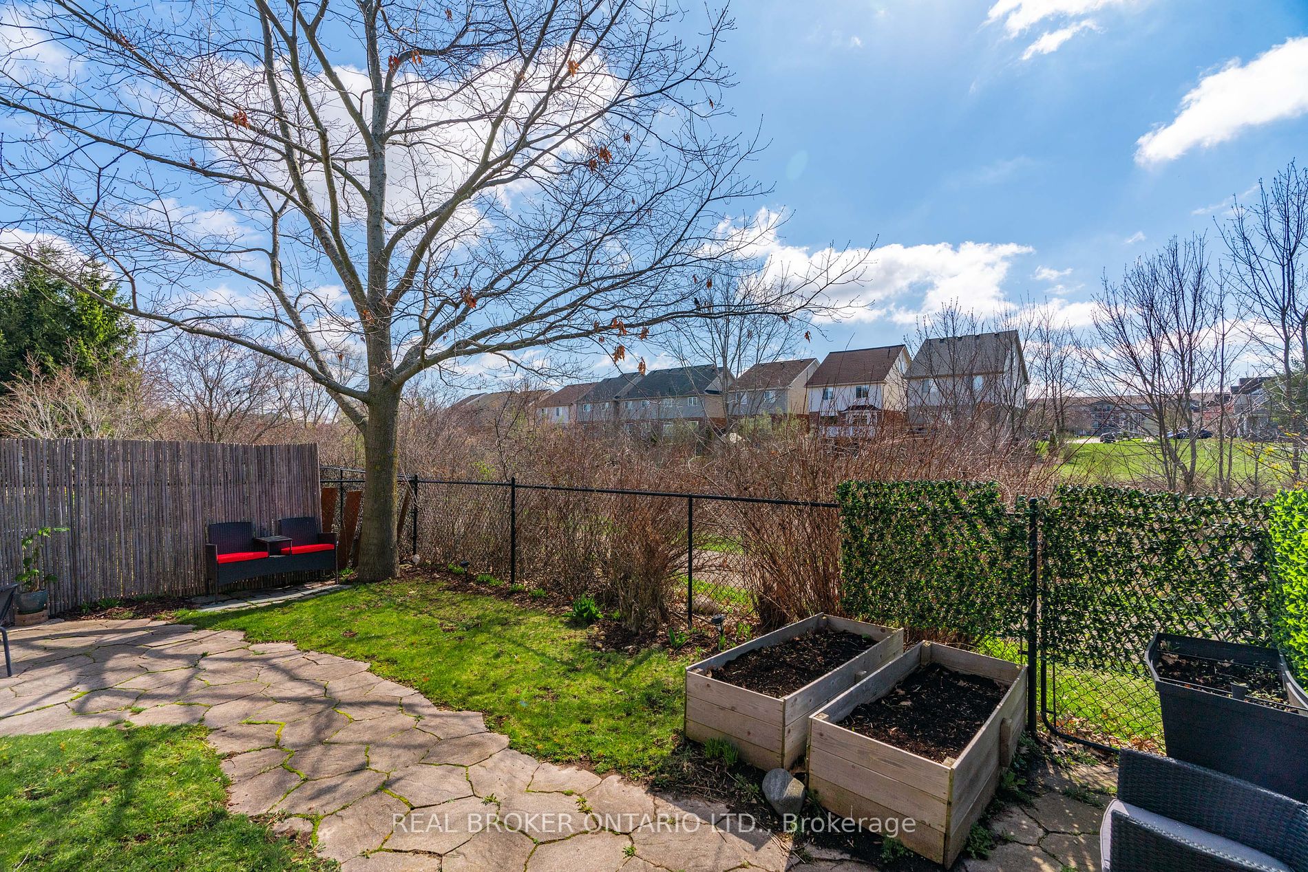 31 Porter Drive