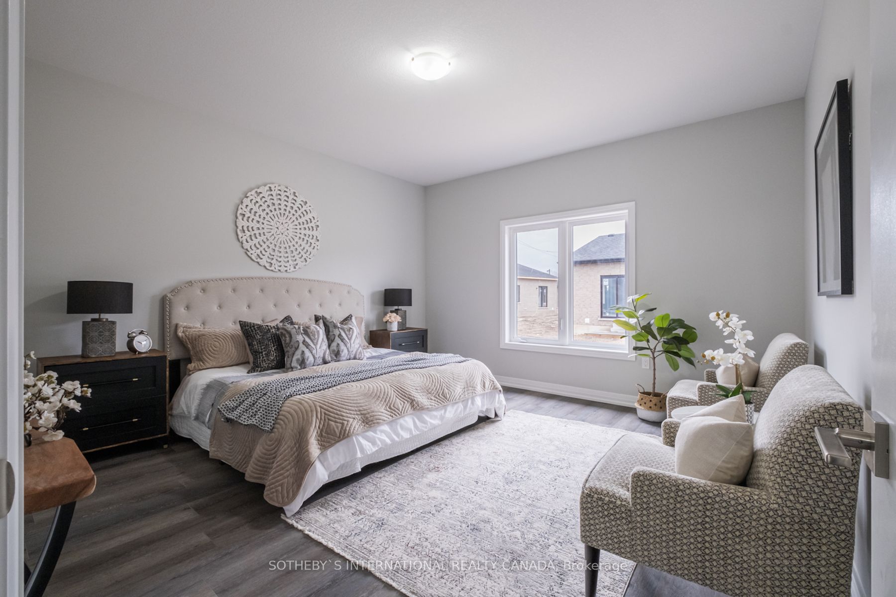 550 GREY Street #52