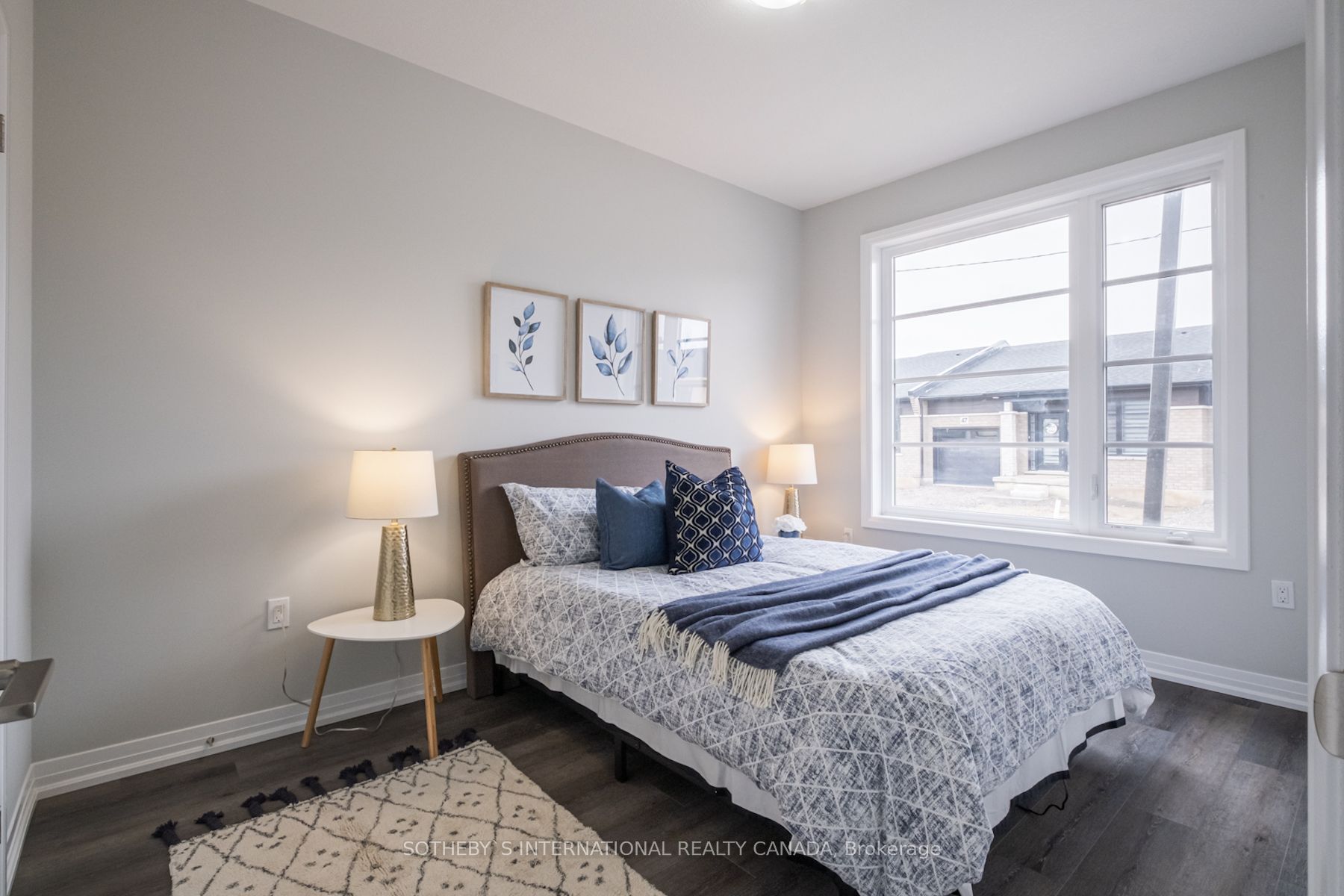 550 GREY Street #52