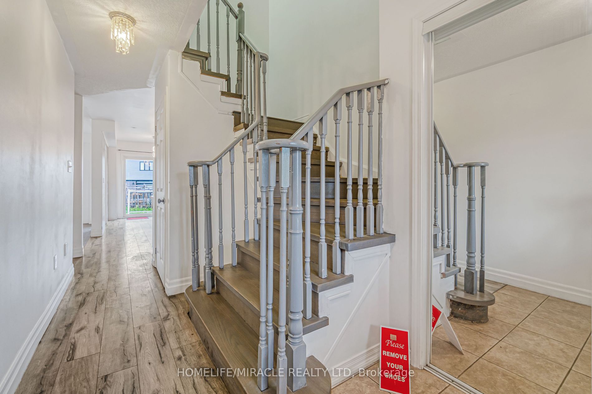 82 Trowbridge Street