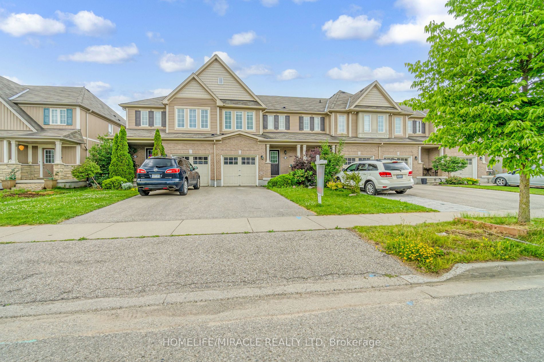 82 Trowbridge Street