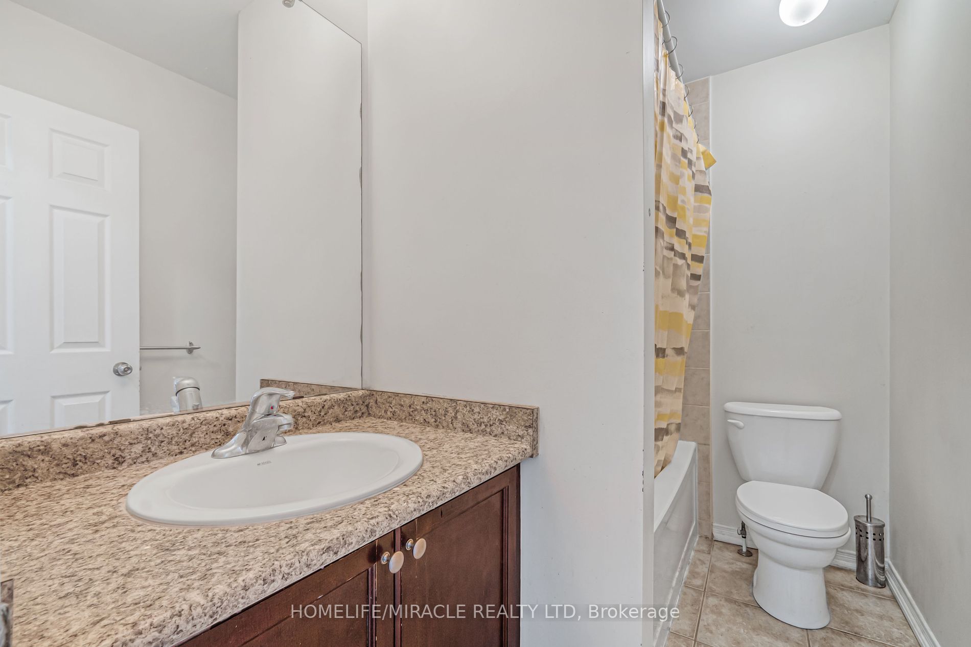 82 Trowbridge Street