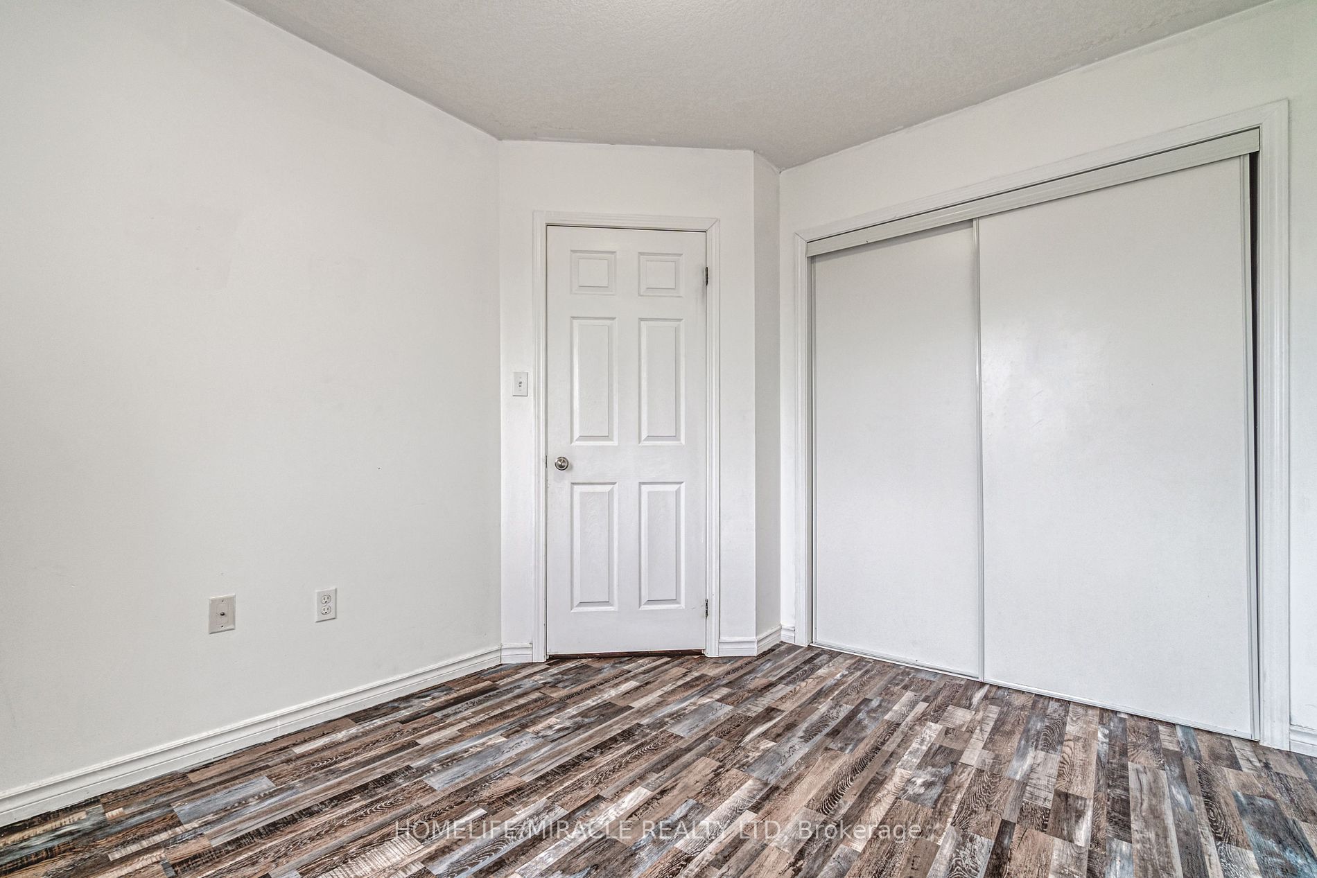 82 Trowbridge Street