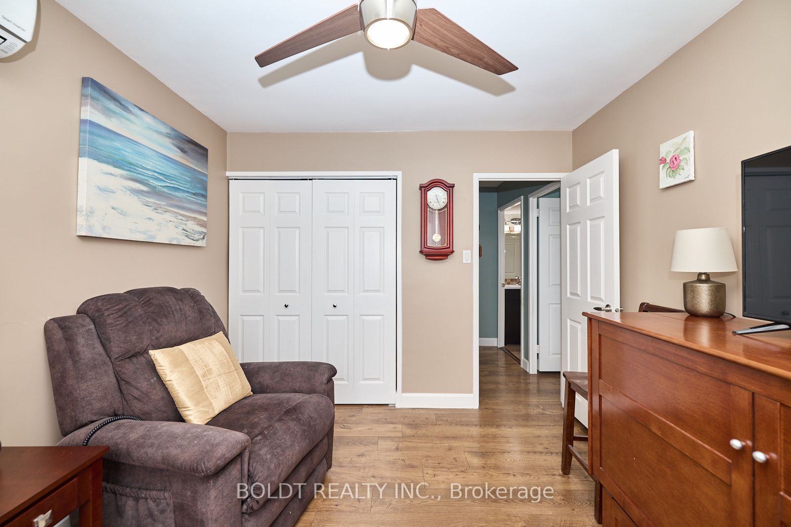 15 Towering Heights Boulevard #1204