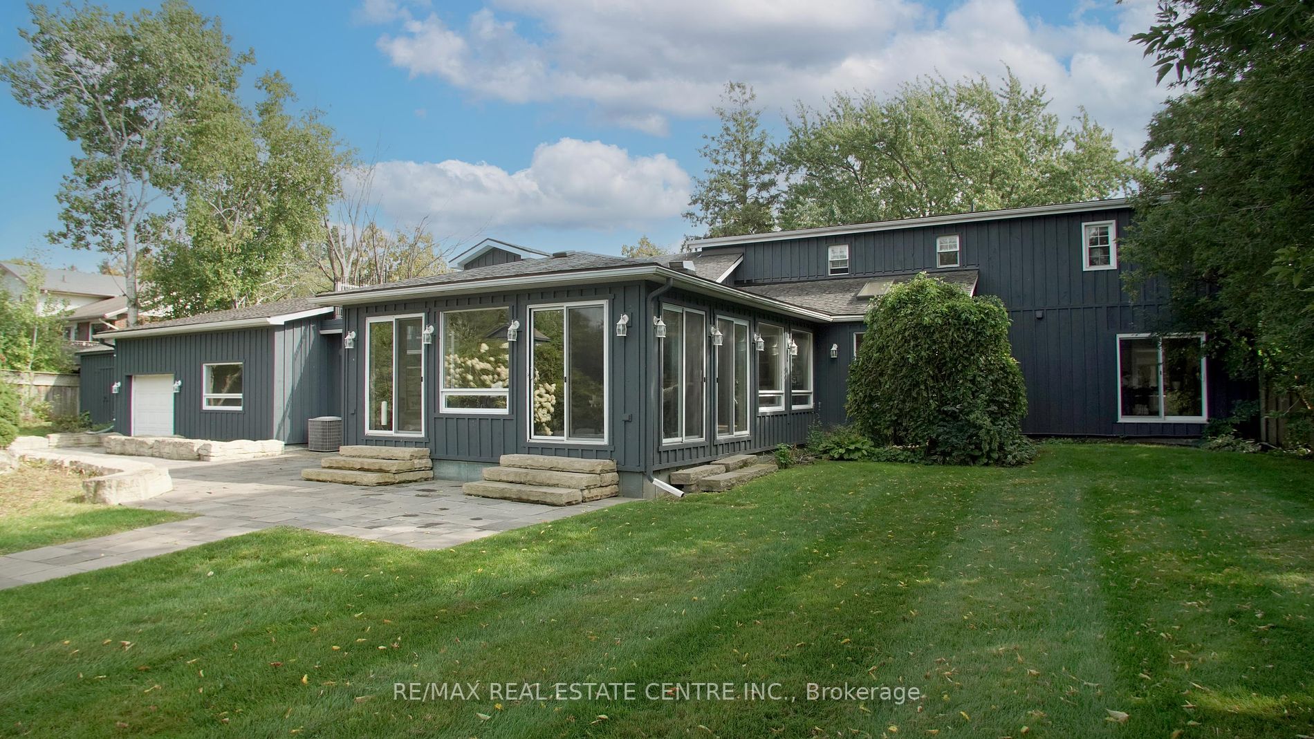 14 Buena Vista Drive
