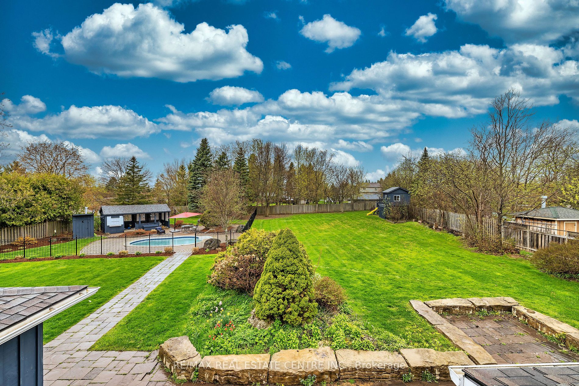 14 Buena Vista Drive