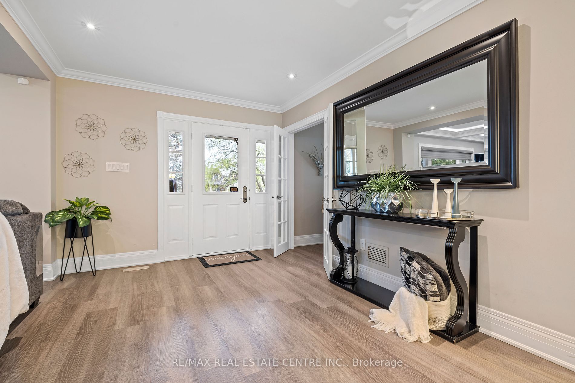 14 Buena Vista Drive