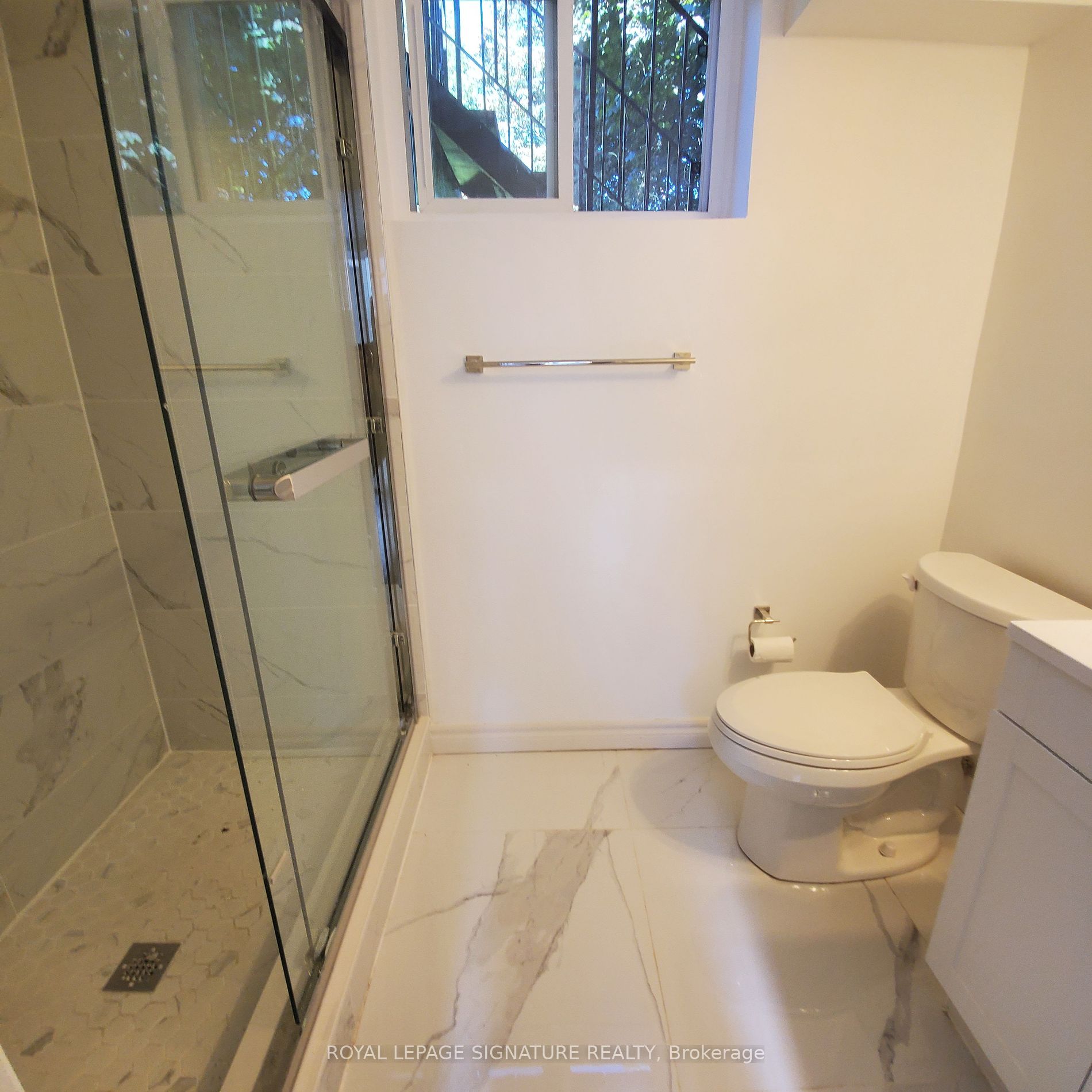 406 Tamarack Drive, #Main