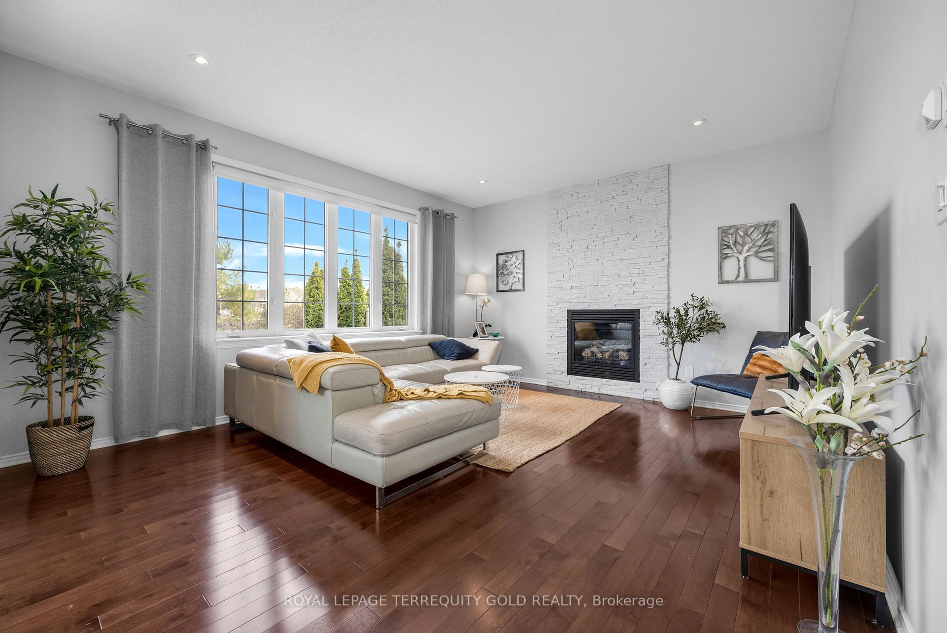433 Callisto Way