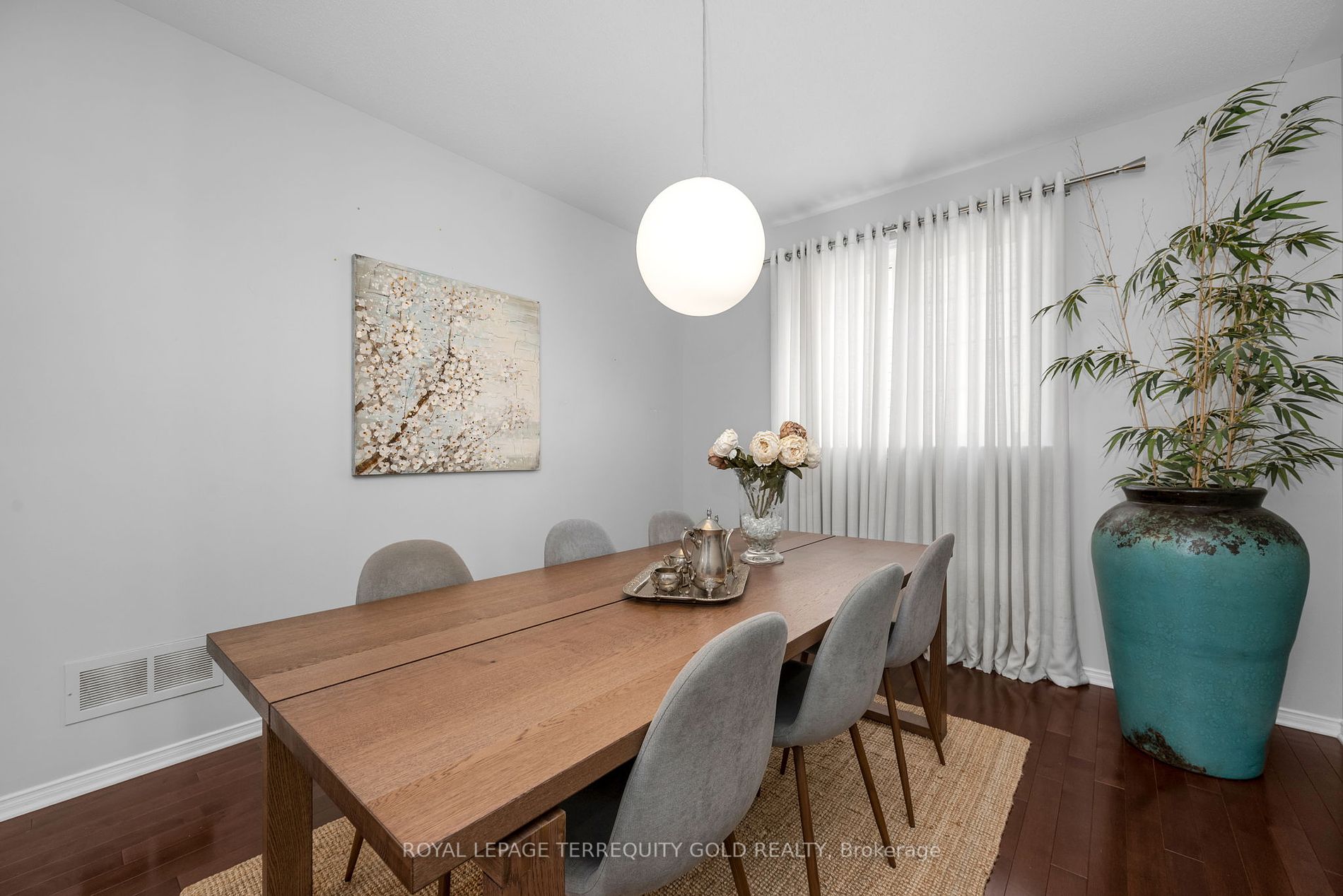 433 Callisto Way