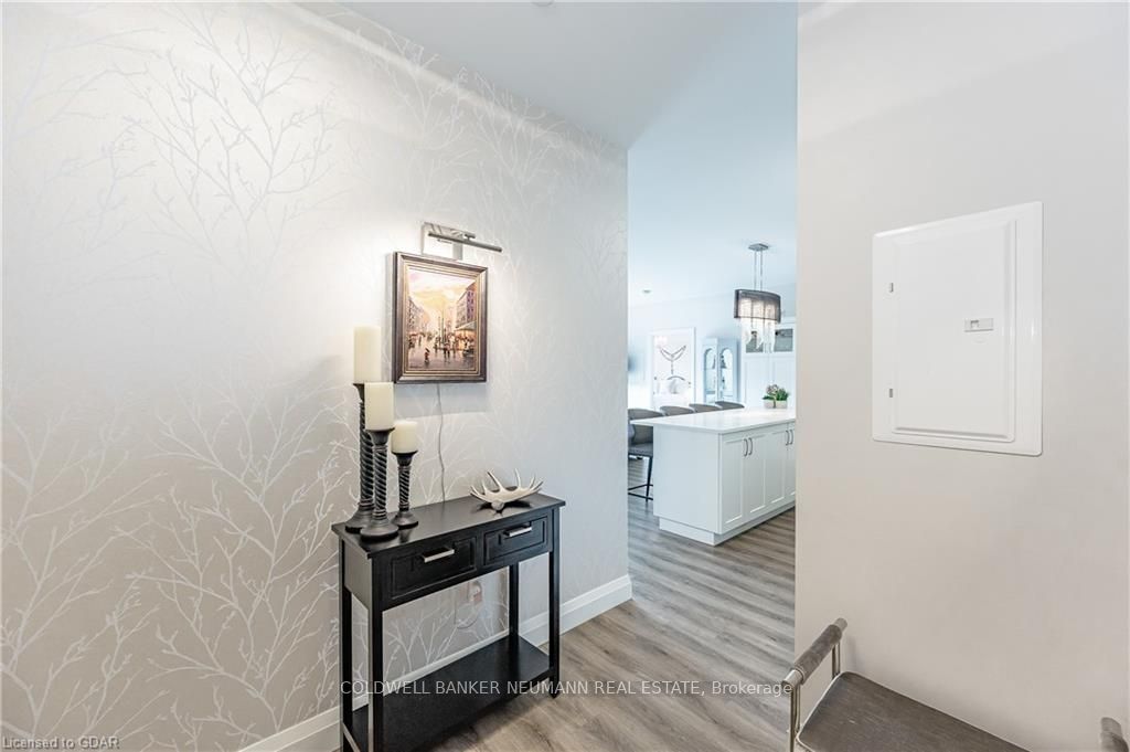332 Gosling Gardens, #314