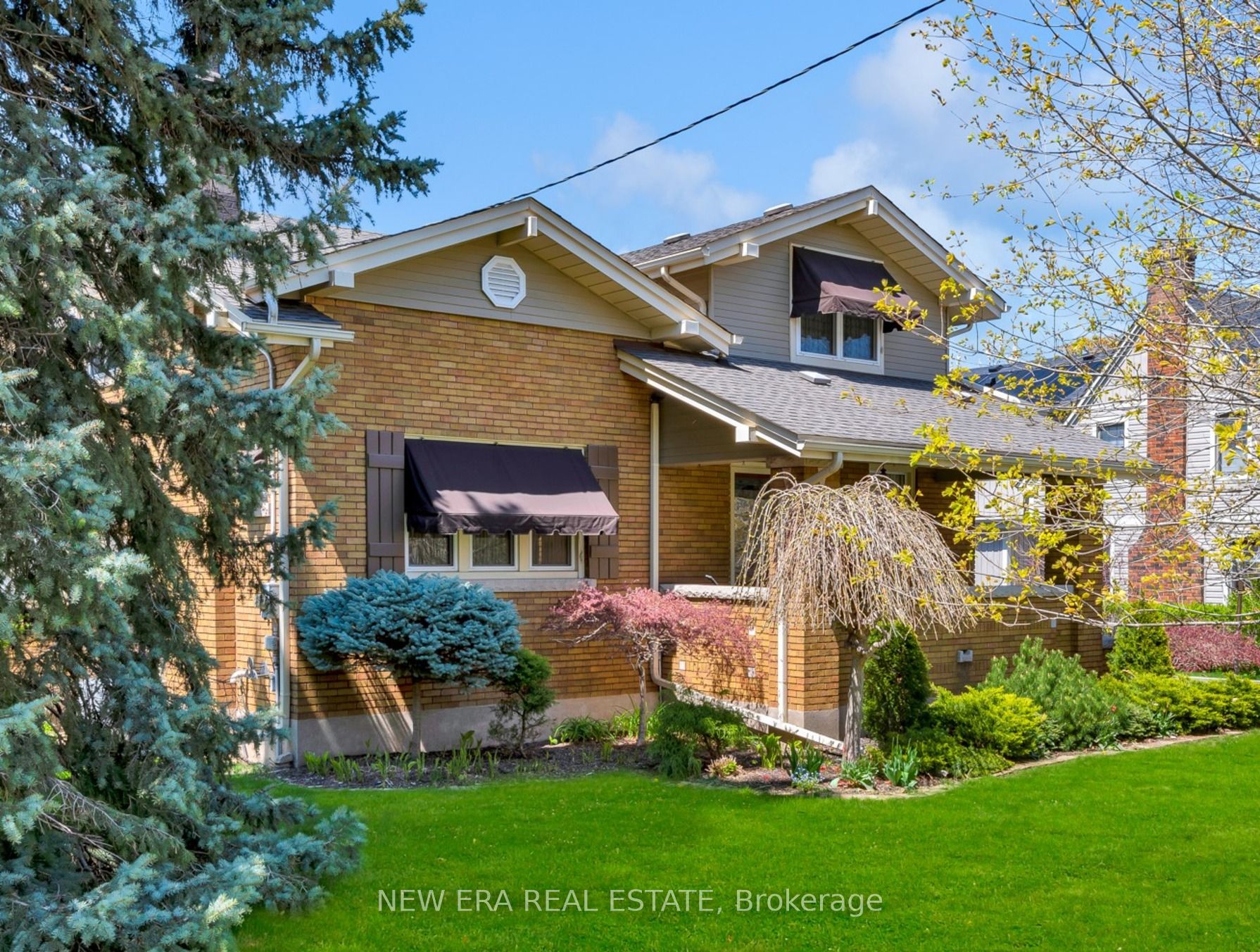 16 Nelles Blvd