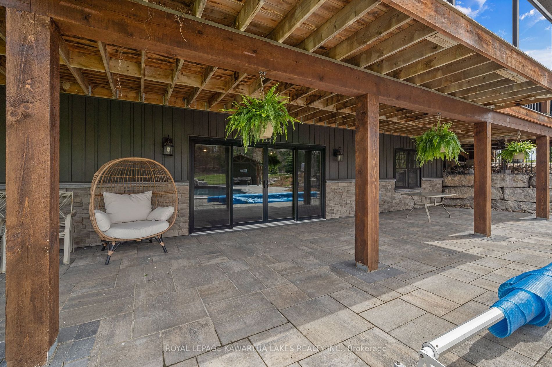95 Centreline Road