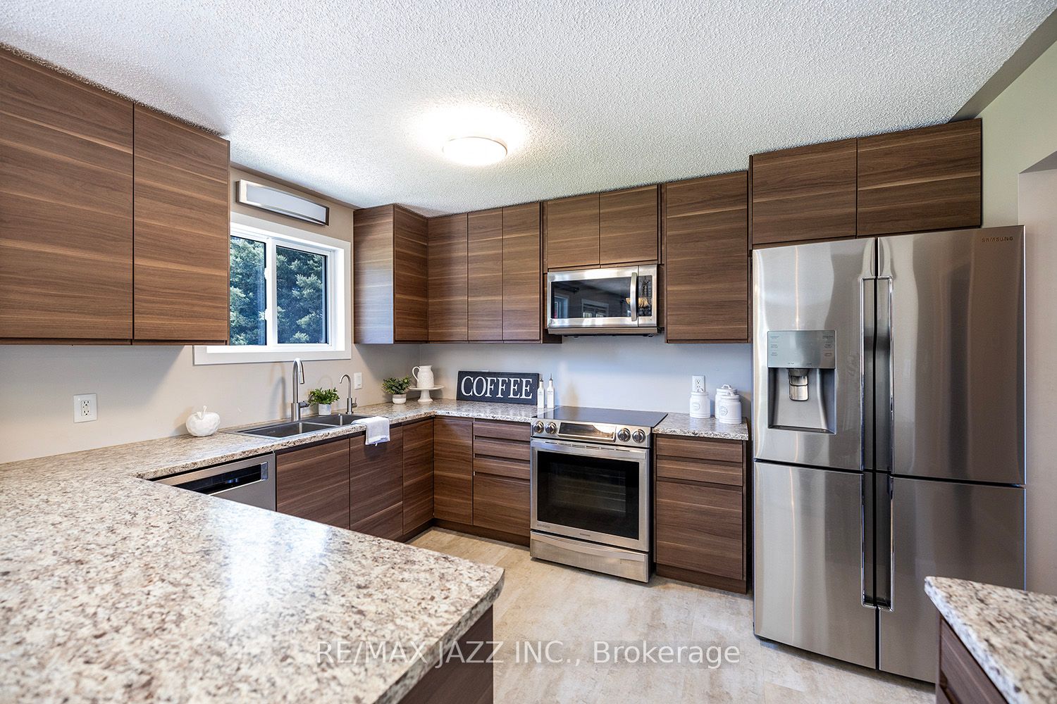 58 Aranda Way