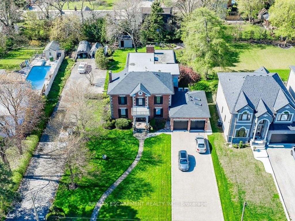 180 Concession St