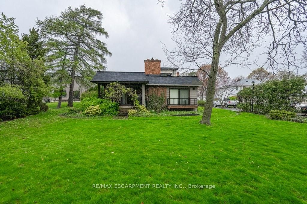 180 Concession St
