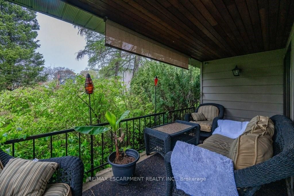 180 Concession St
