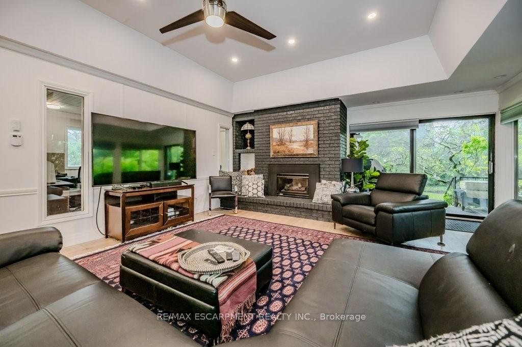 180 Concession St
