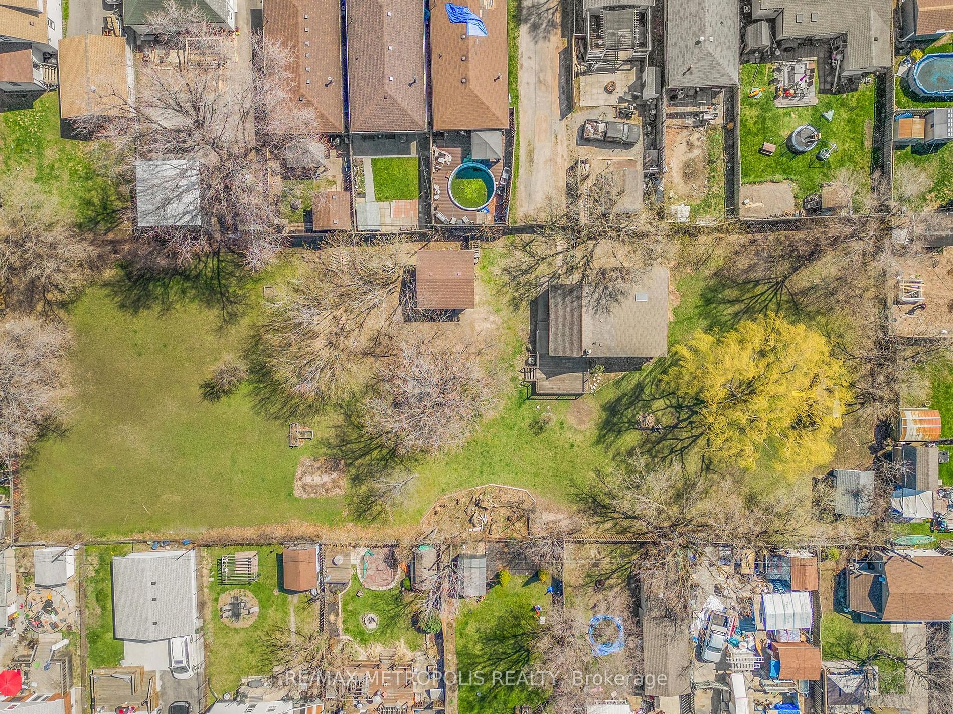 719 Knox Ave