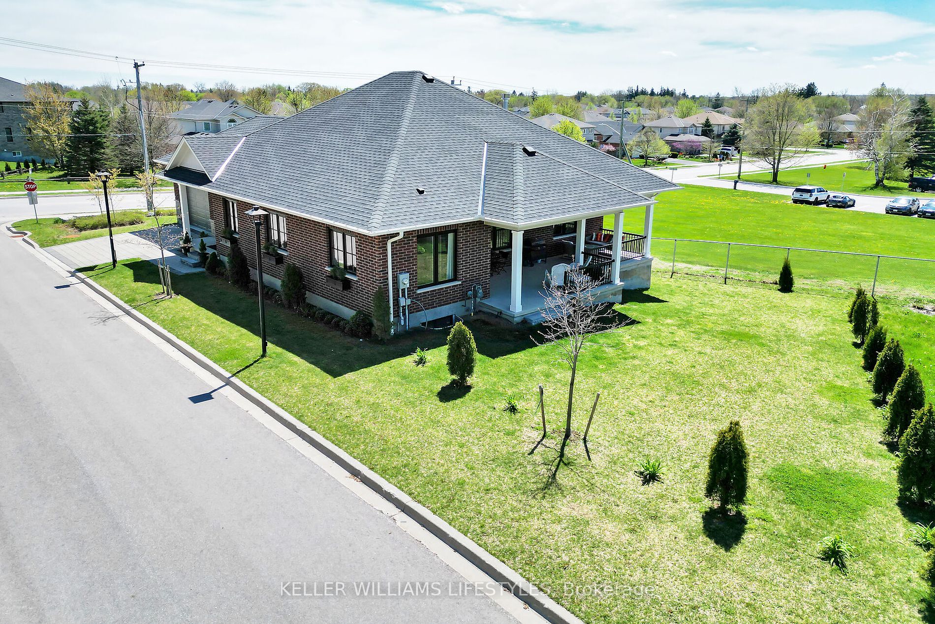10038 Oxbow Drive #1