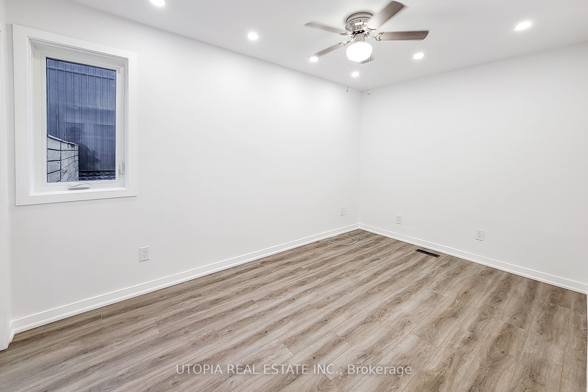 184 Beach Boulevard