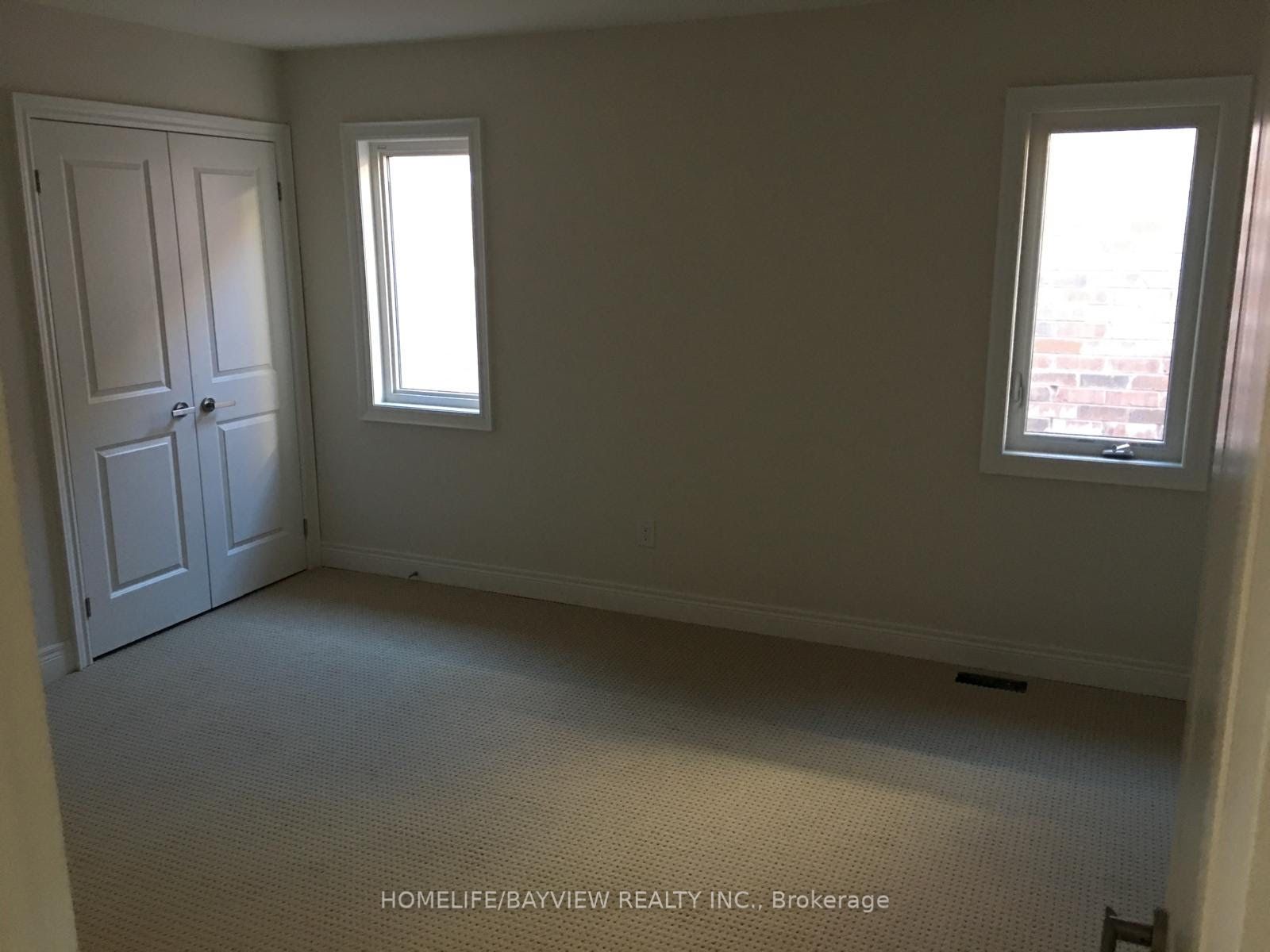 23 Fingland Crescent N