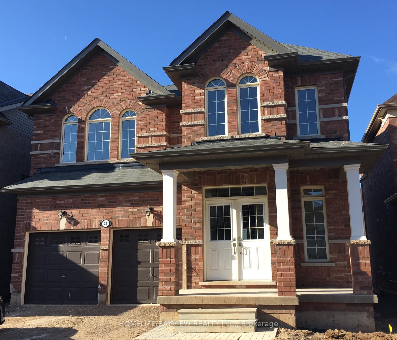 23 Fingland Crescent N