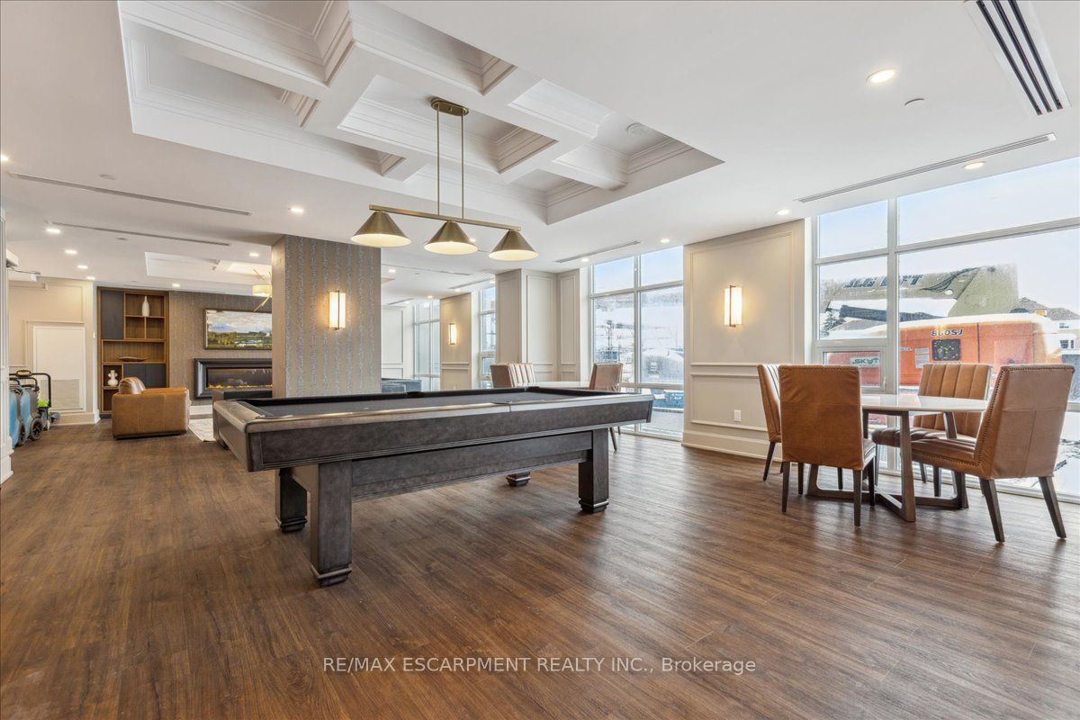 450 Dundas Street E #1001