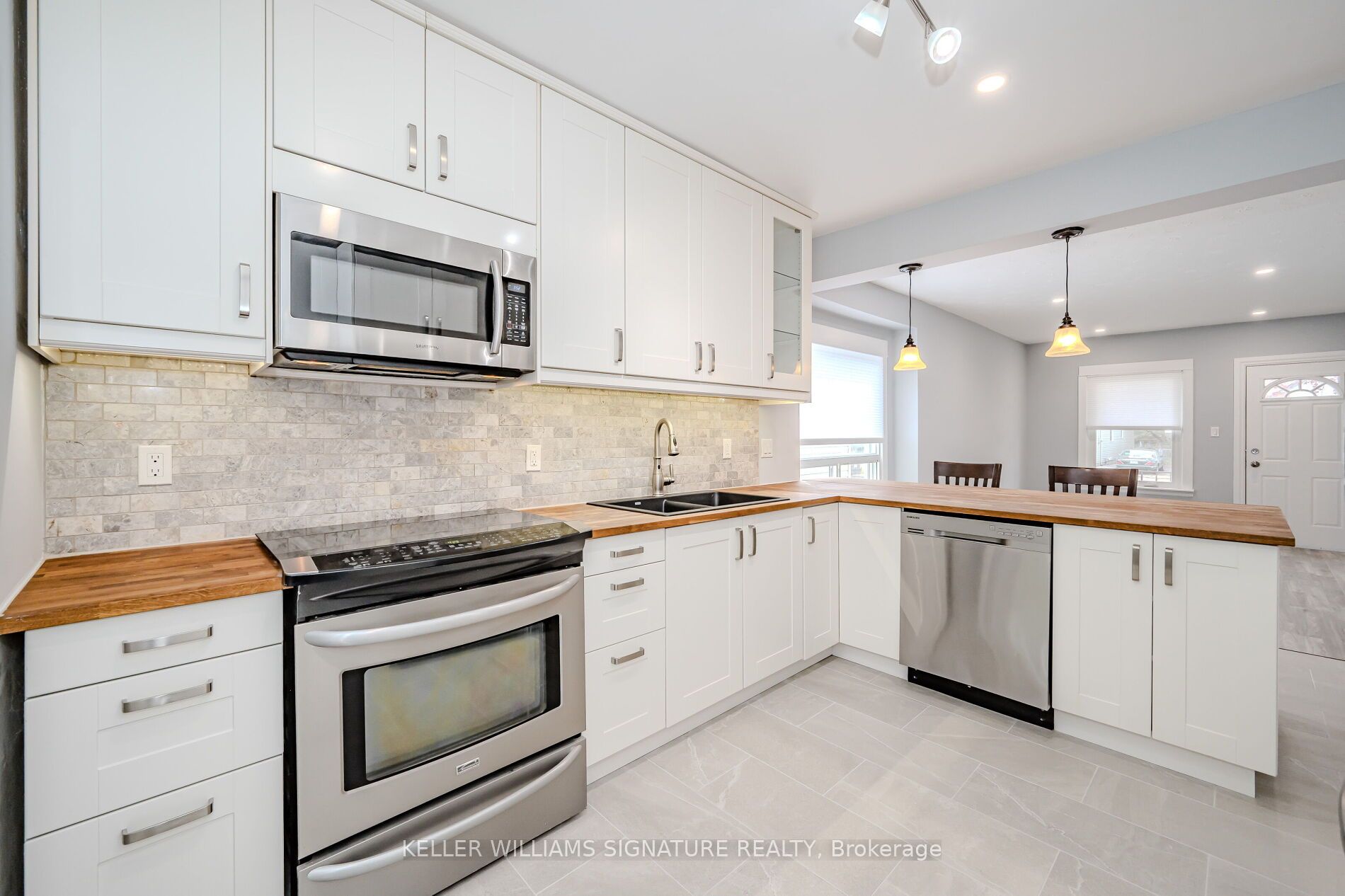 278 Normanhurst Avenue