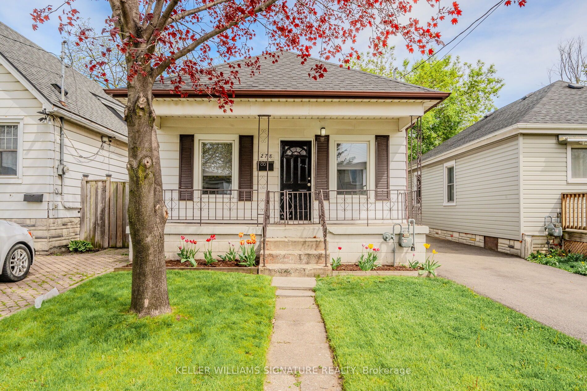 278 Normanhurst Avenue