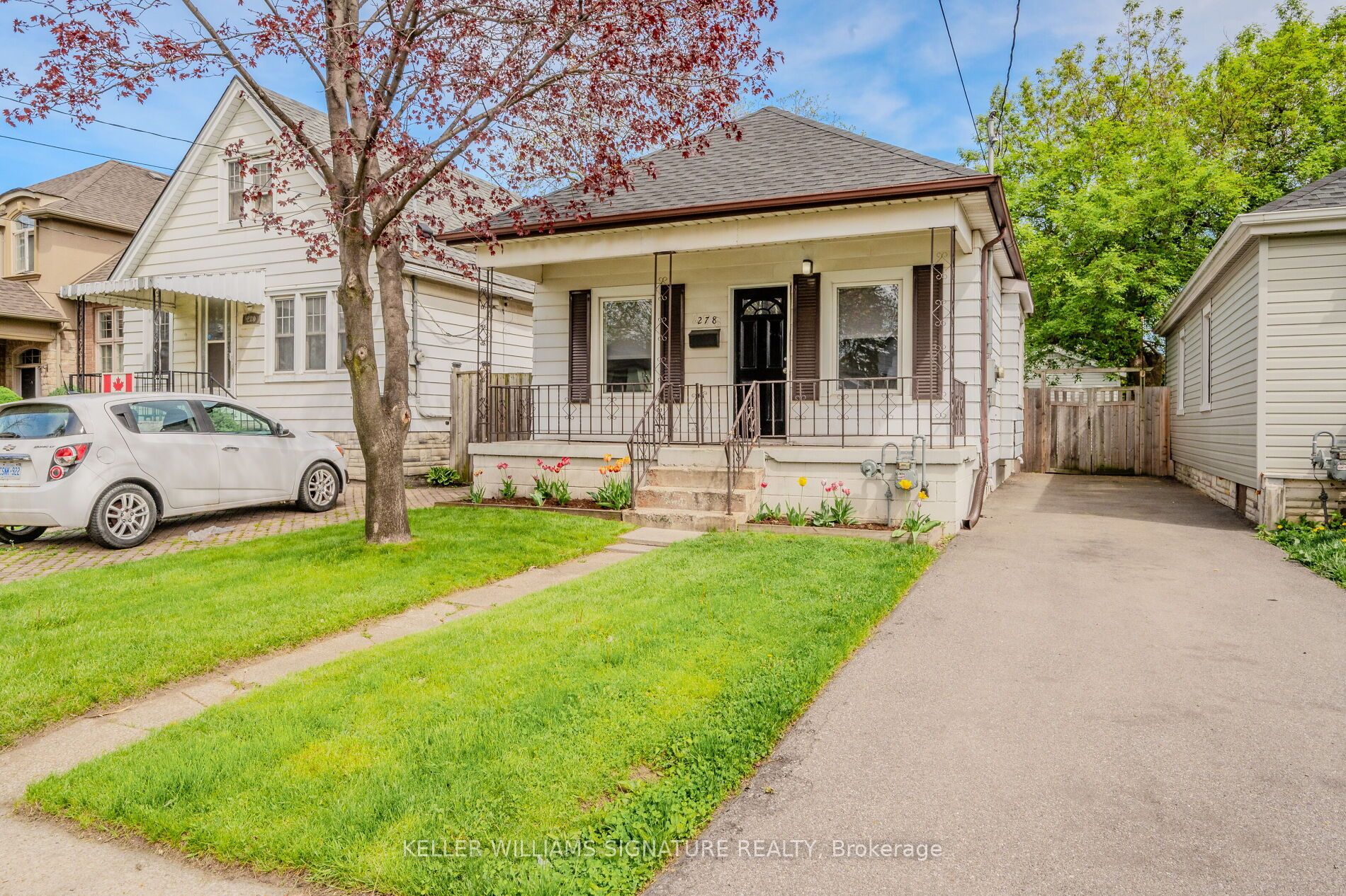 278 Normanhurst Avenue