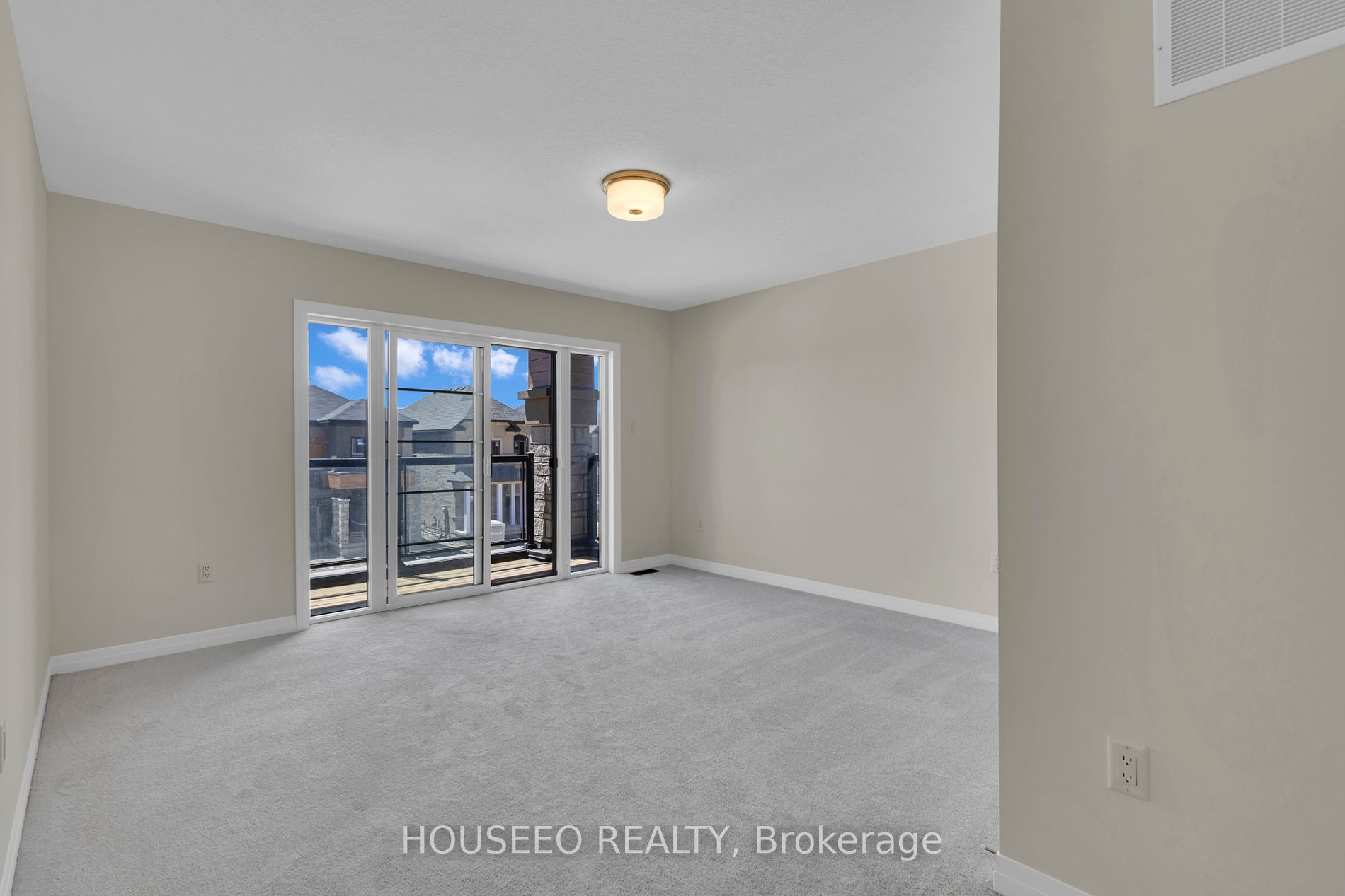 87 Macklin Street