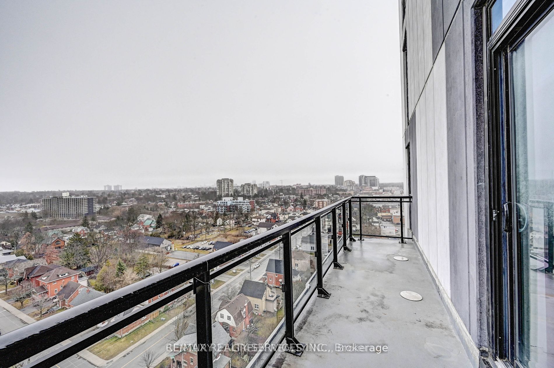 128 King Street N, #1402