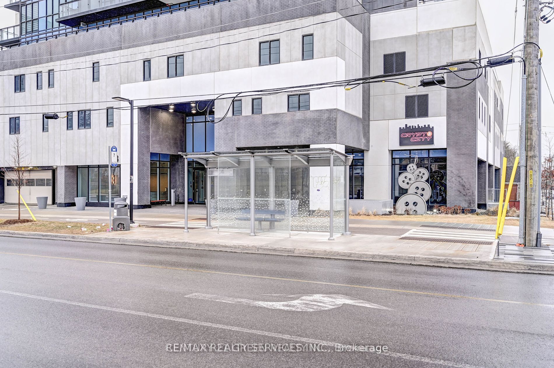 128 King Street N, #1402