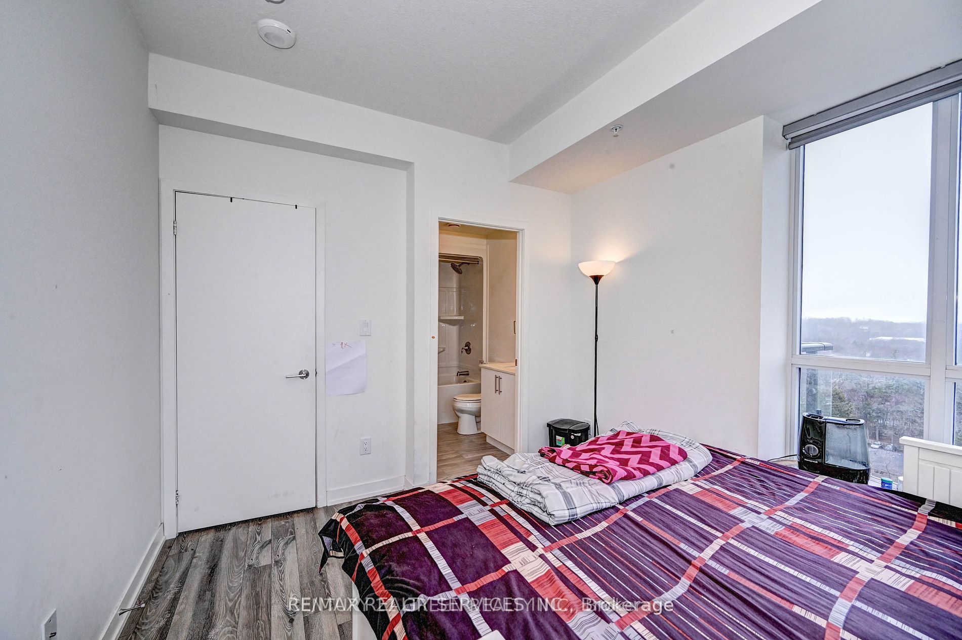 128 King Street N, #1402