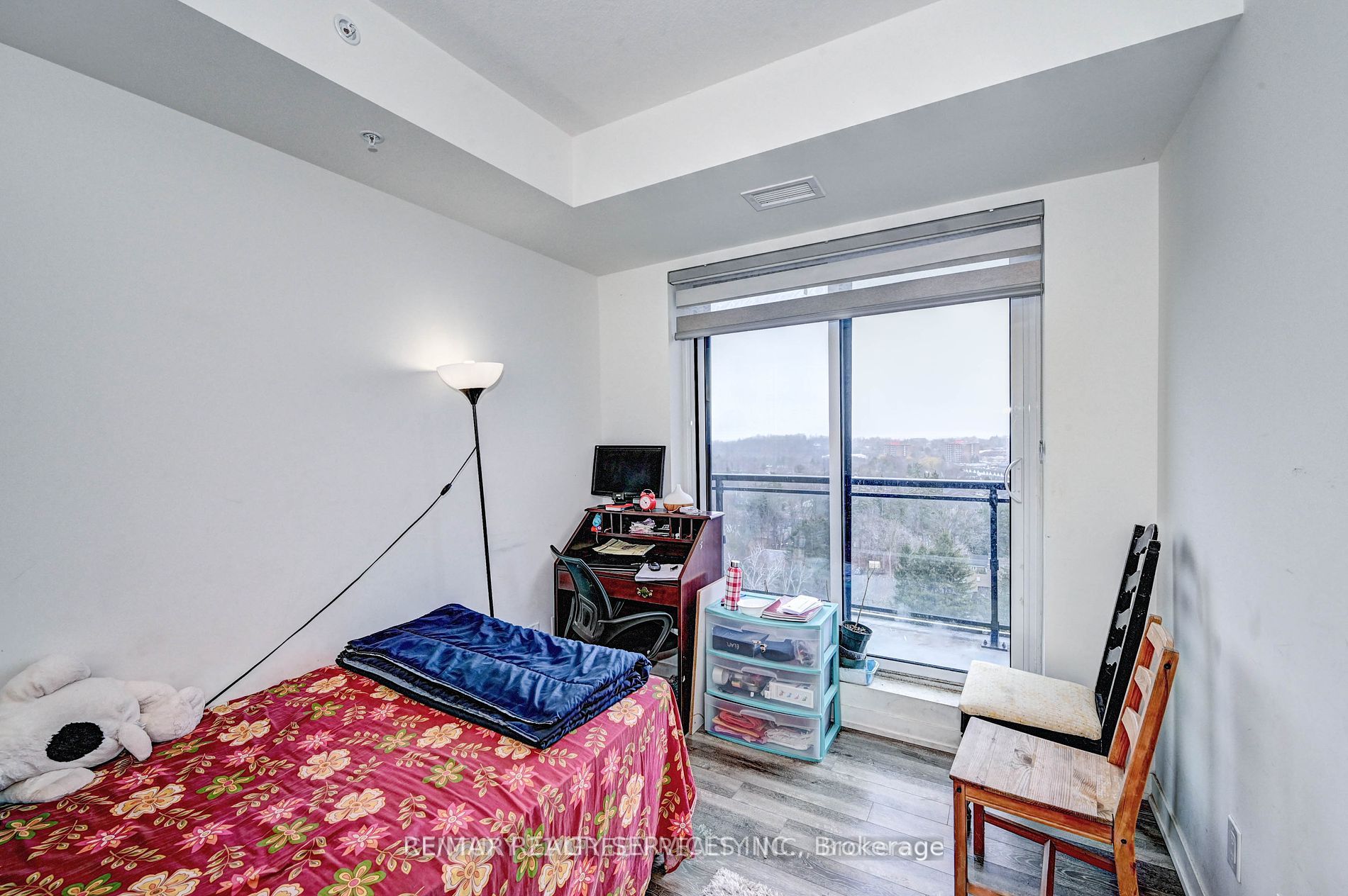 128 King Street N, #1402