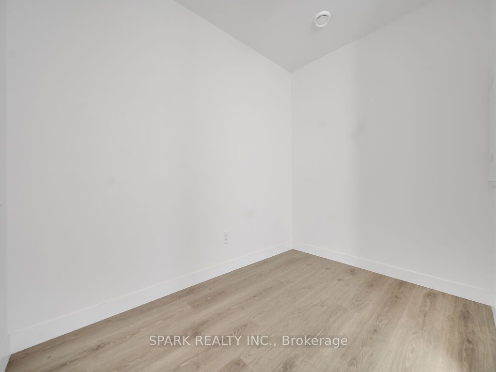 60 Frederick St, #712