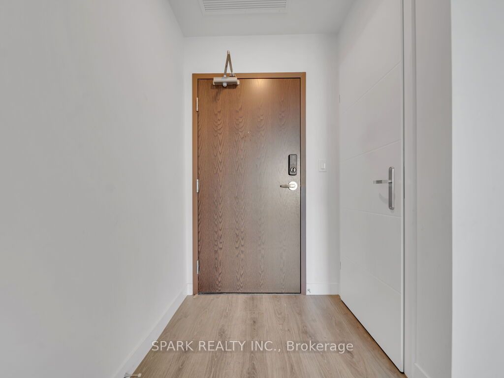 60 Frederick St, #712