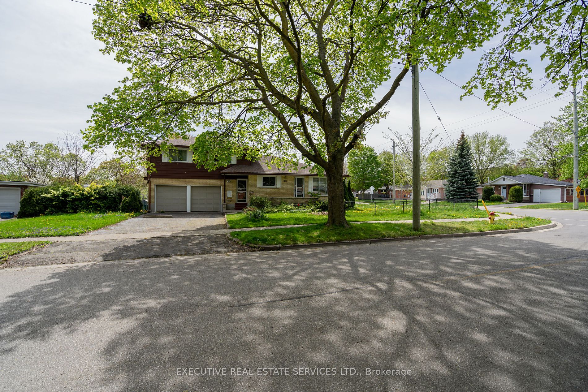 155 Massey Avenue N