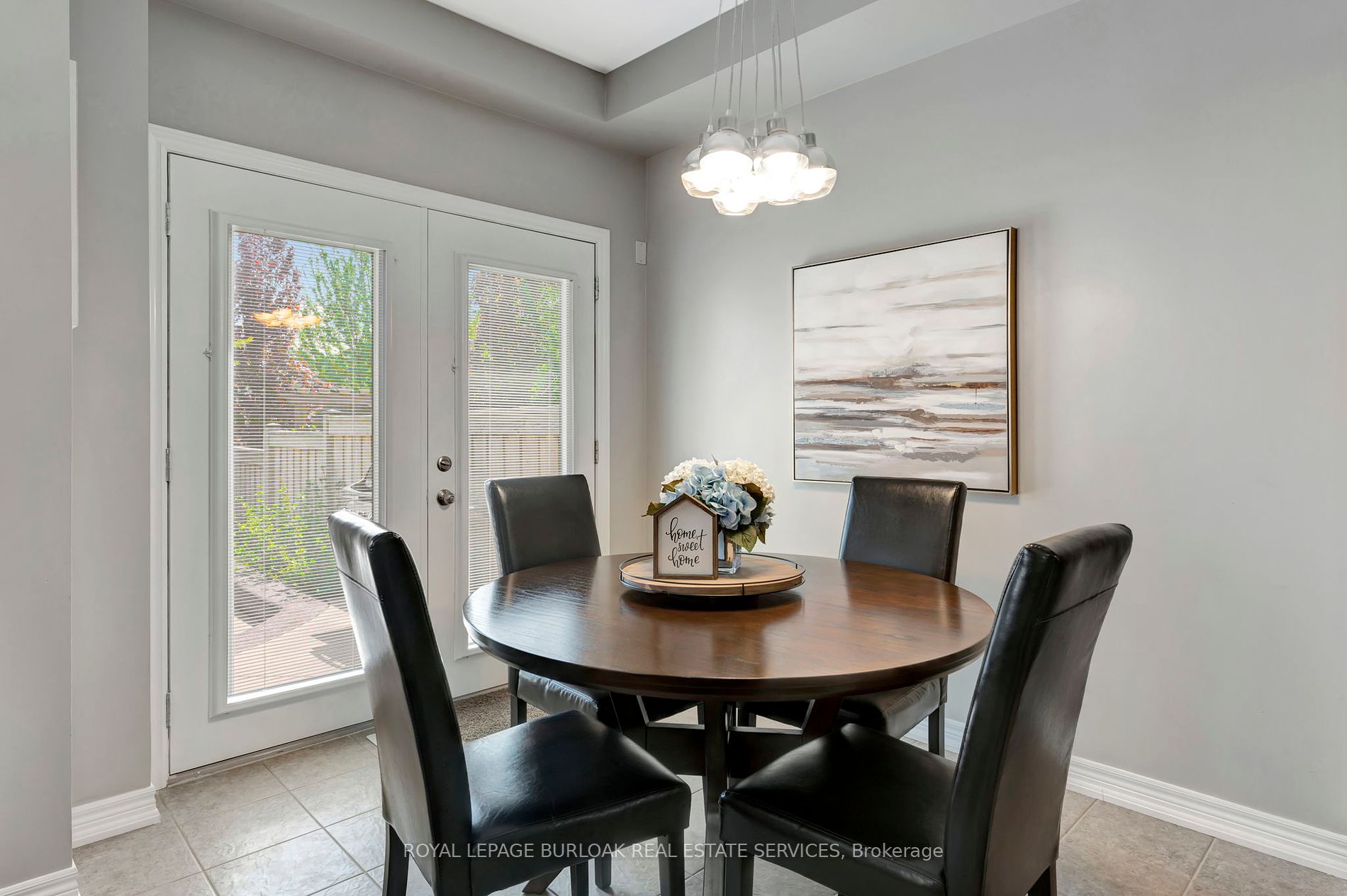 16 Hitching Post Ridge