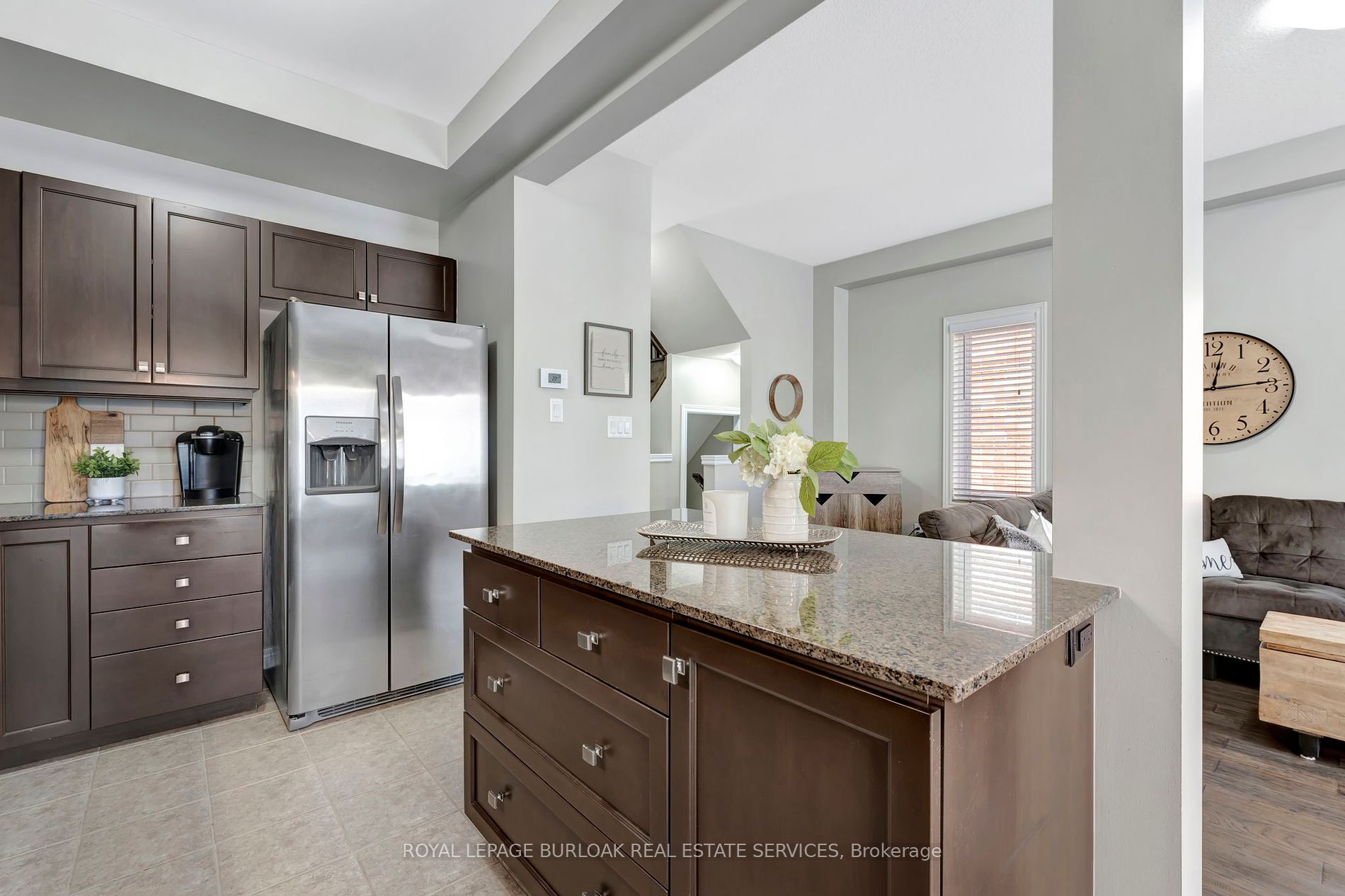 16 Hitching Post Ridge