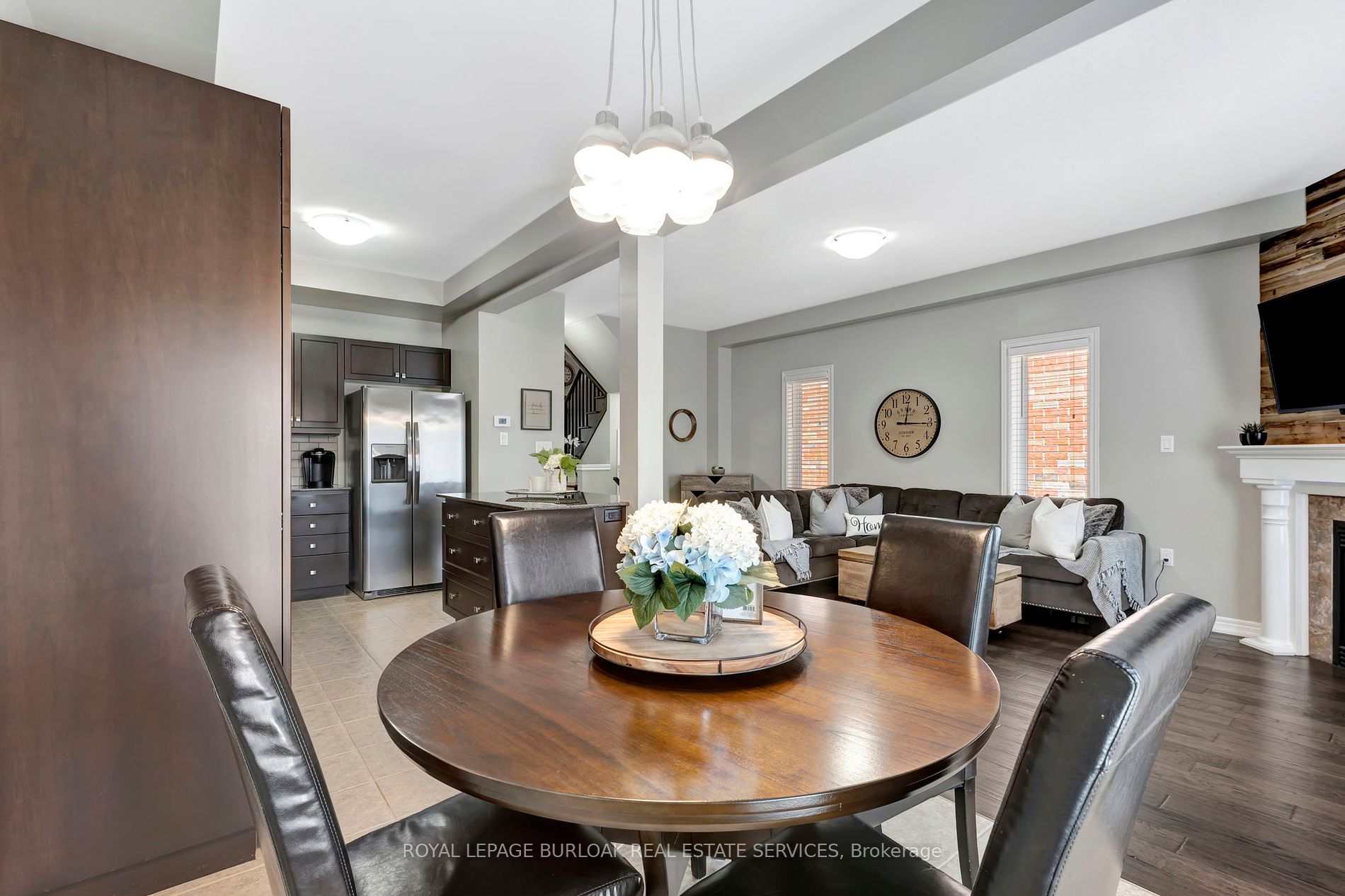 16 Hitching Post Ridge