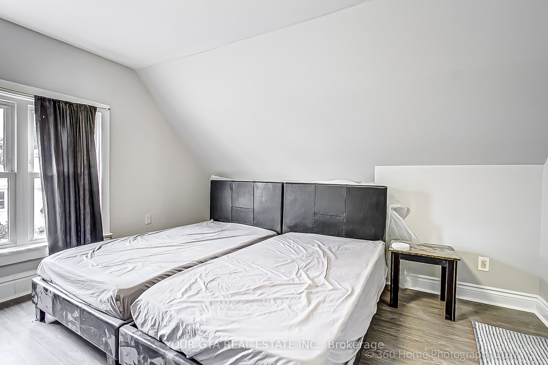 4699 Ryerson Crescent