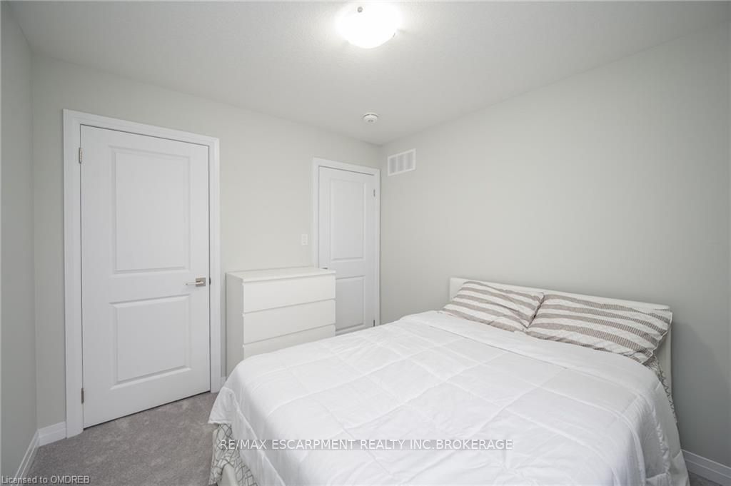 520 Grey Street, #53