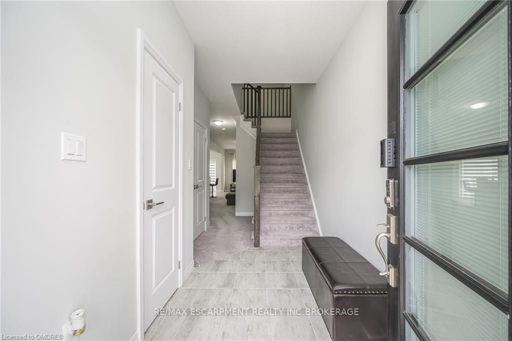 520 Grey Street, #53