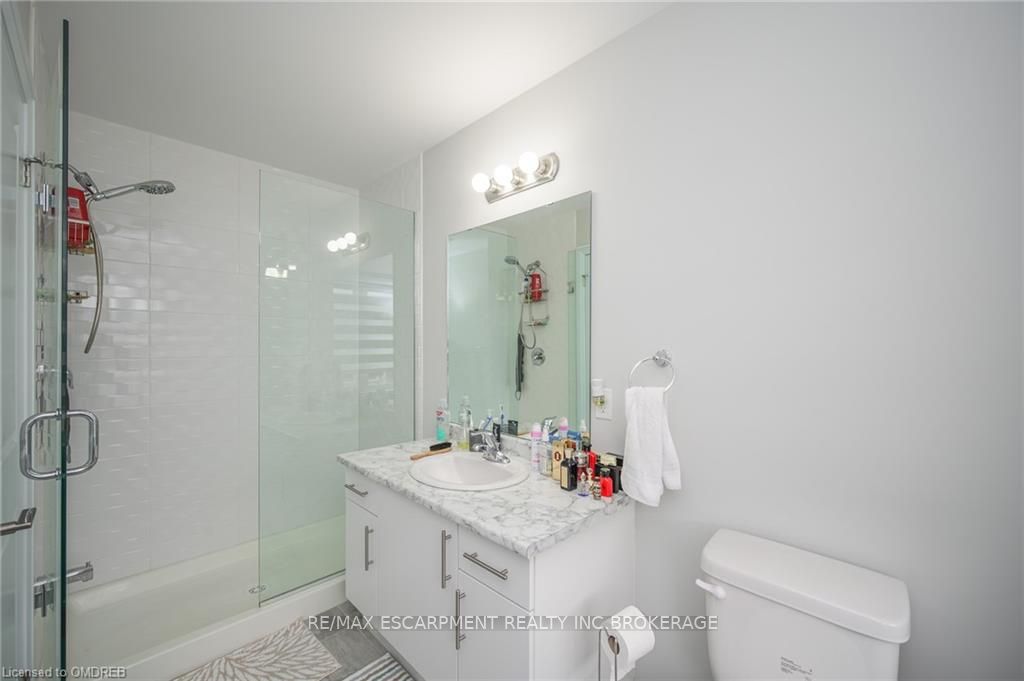 520 Grey Street, #53