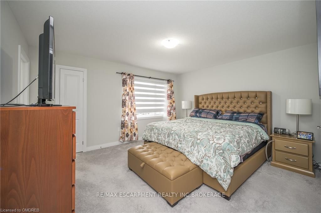 520 Grey Street, #53