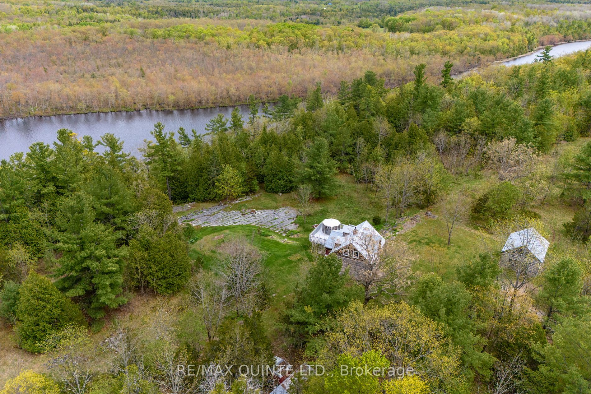583 LAHEY Rd