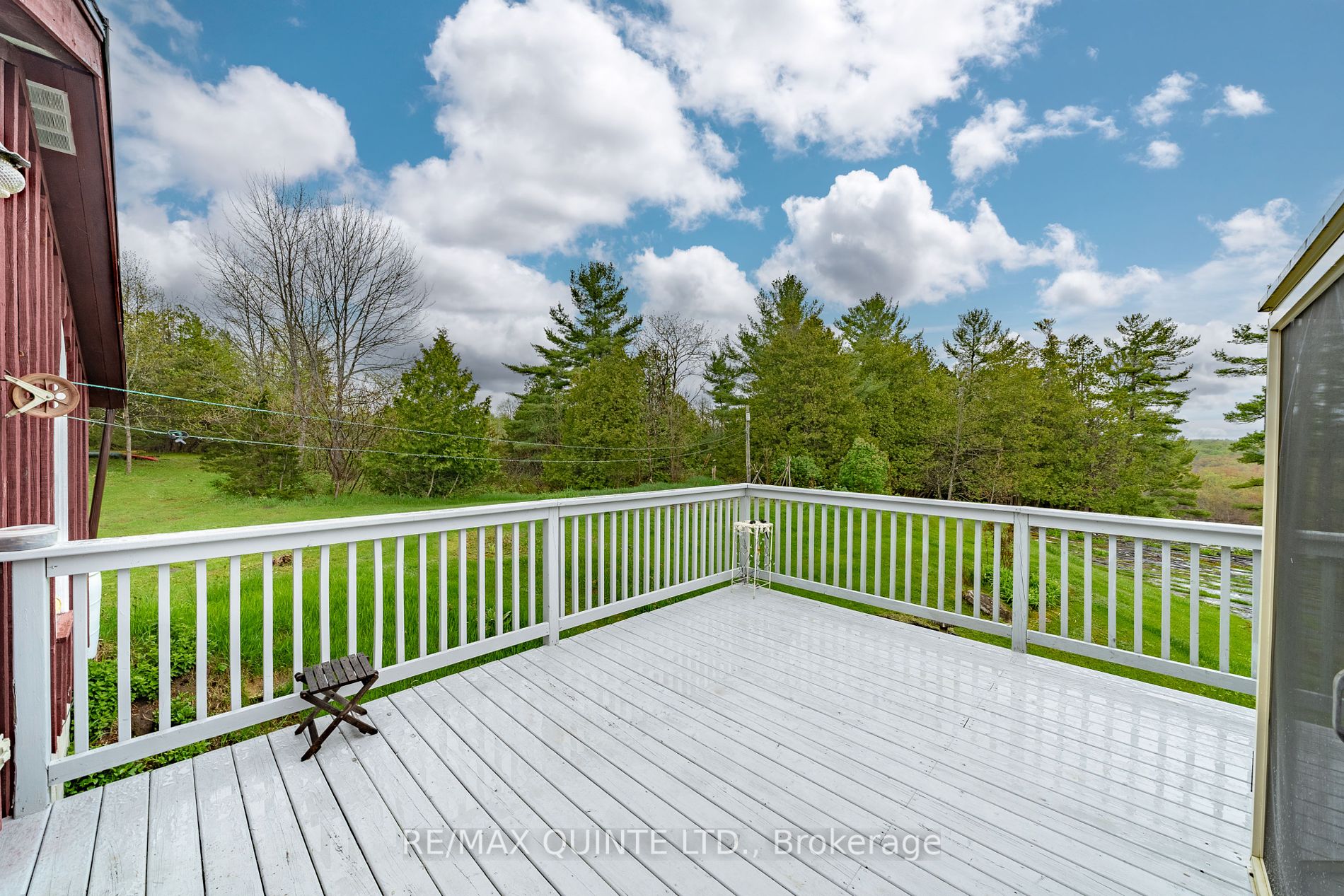 583 LAHEY Rd