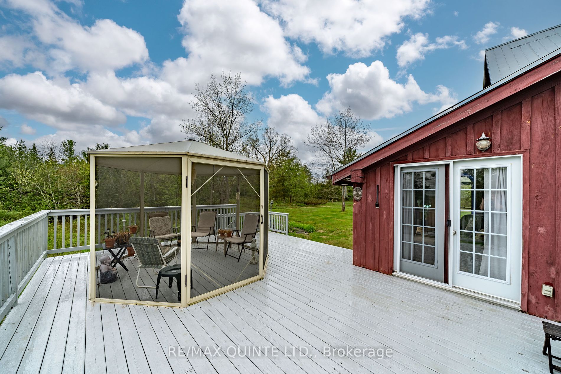 583 LAHEY Rd